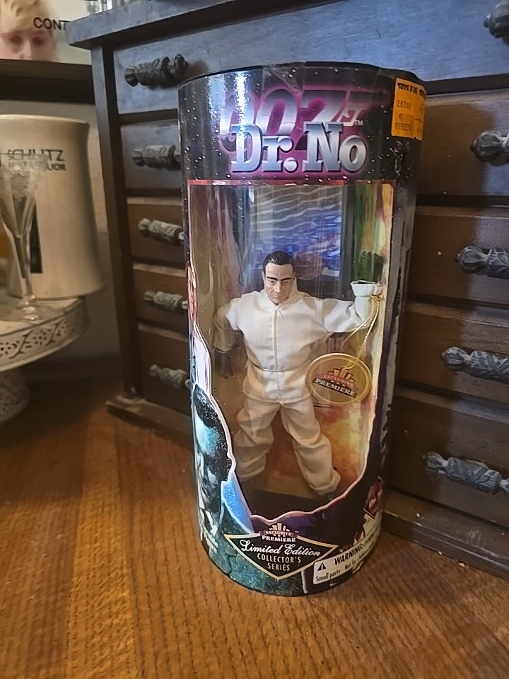 1997 Exclusive Premiere James Bond 007 Dr. No Action Figure – Limited Edition Collector’s Series – New in Box - Bayshore Treasures