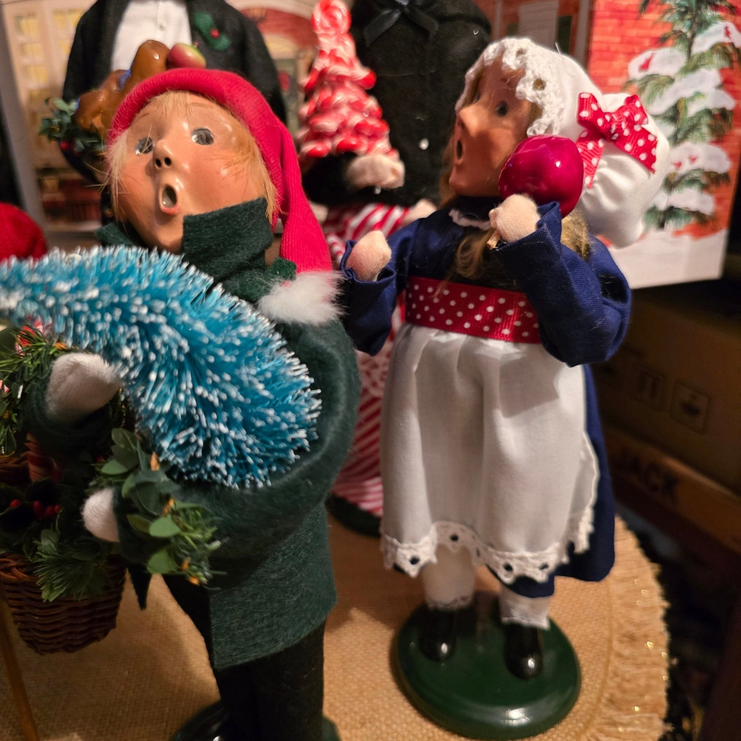 Byers’ Choice Christmas Carolers Family Set w/ Santa Treats Table – 5 Pc Holiday - Bayshore Treasures