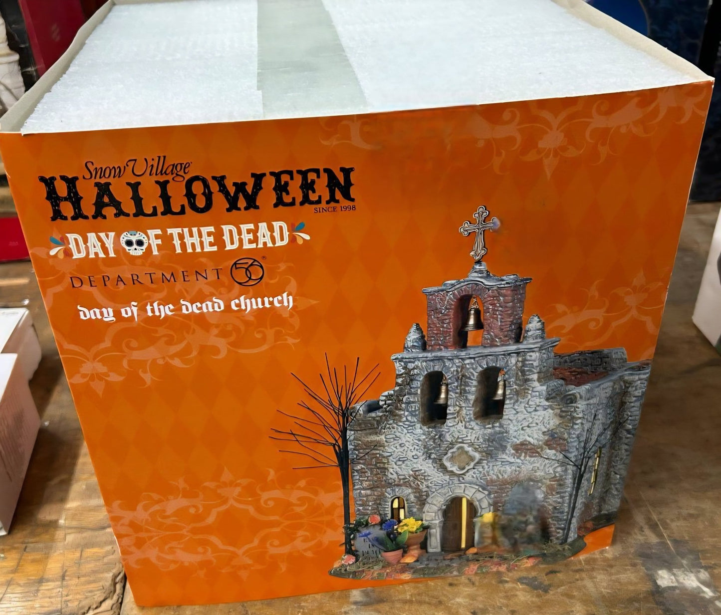 Department 56 Snow Village Halloween Day of The Dead Church Lit Building - Bayshore Treasures