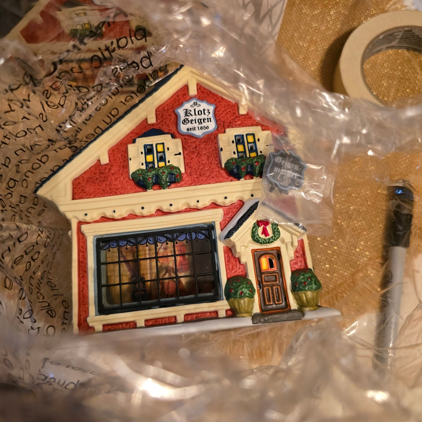 Dept 56 Alpine Village Violin Maker 4044782 Christmas House w/ Box - Bayshore Treasures