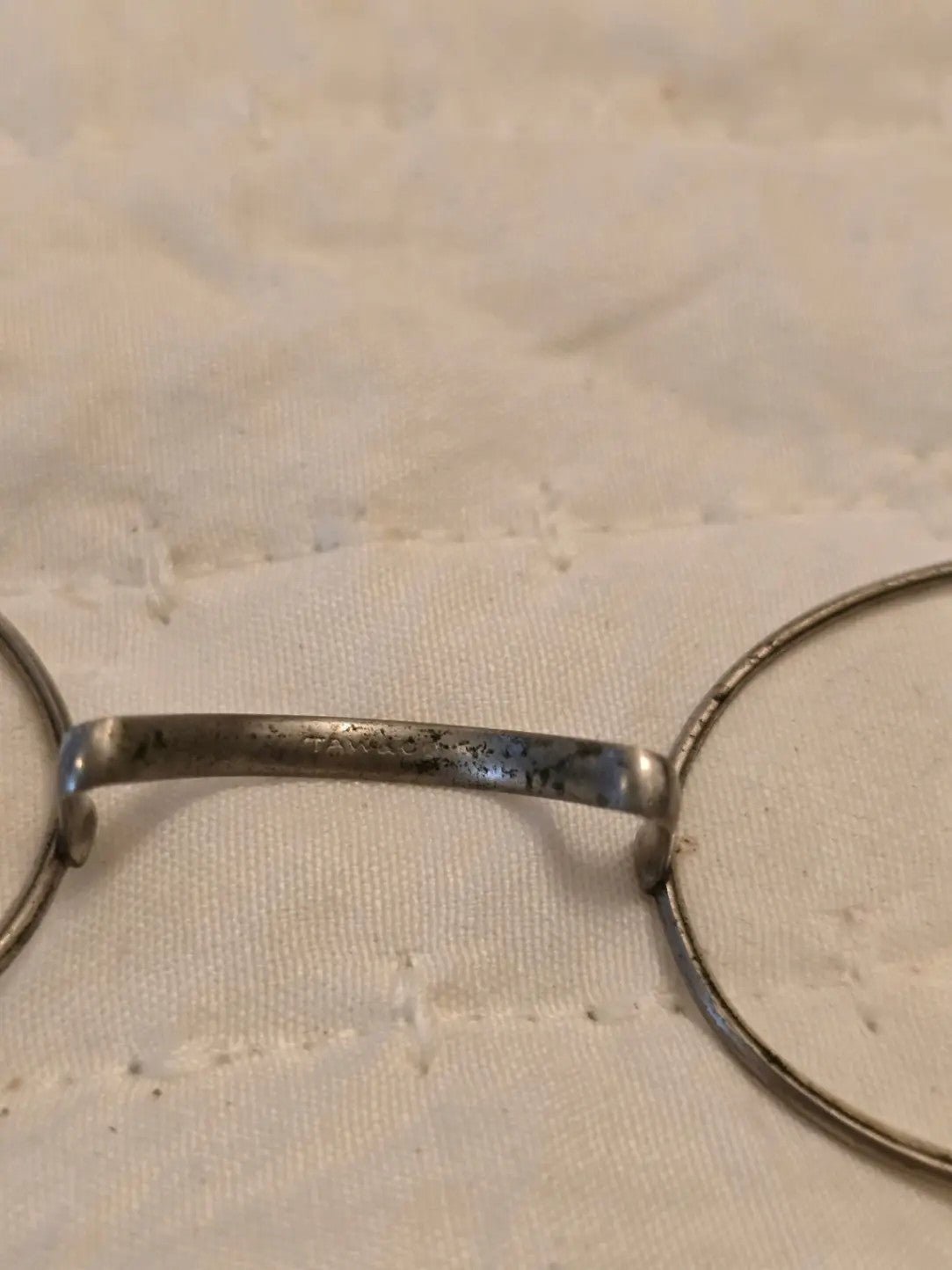 Vintage Eyeglasses Round Frame Silver Metal Glasses Hubble Jeweler LaFarge - Bayshore Treasures
