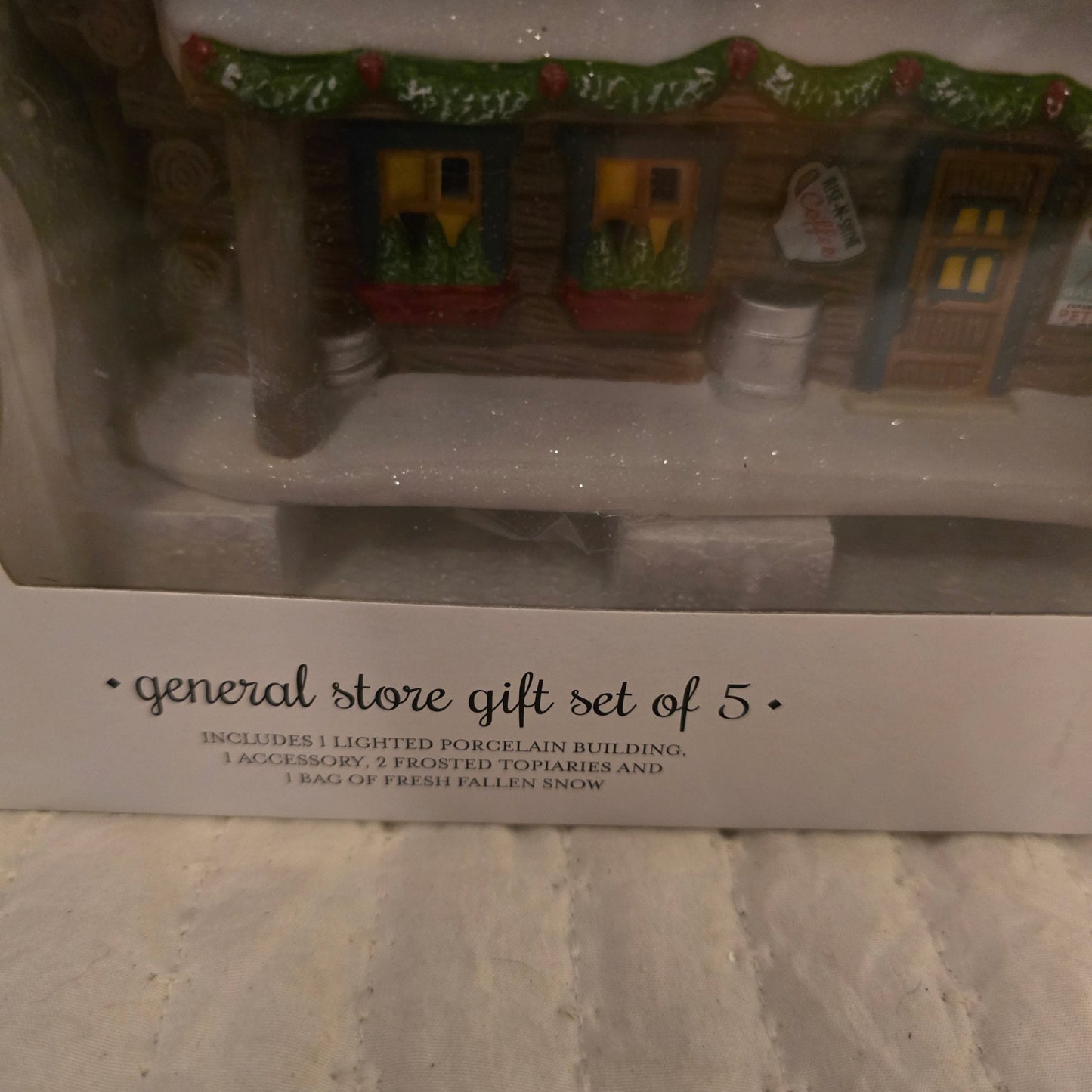 2016 TRADITIONS BY Dept 56 HOLIDAY IN THE WOODS GENERAL STORE GIFT SET - Bayshore Treasures