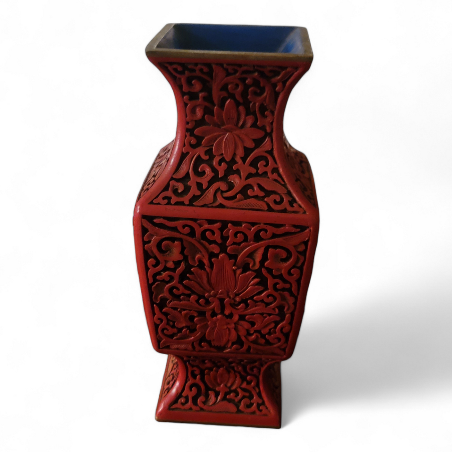 Vintage Chinese hand carved Cinnabar lotus flower vase