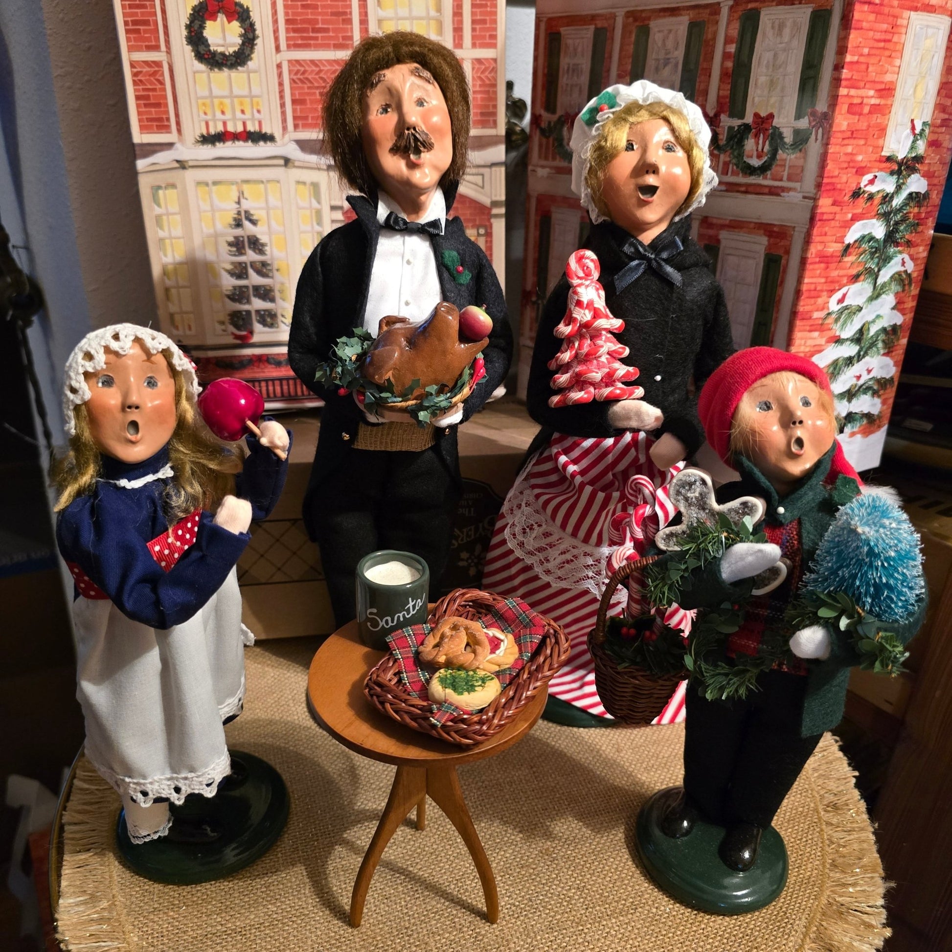 Byers’ Choice Christmas Carolers Family Set w/ Santa Treats Table – 5 Pc Holiday - Bayshore Treasures