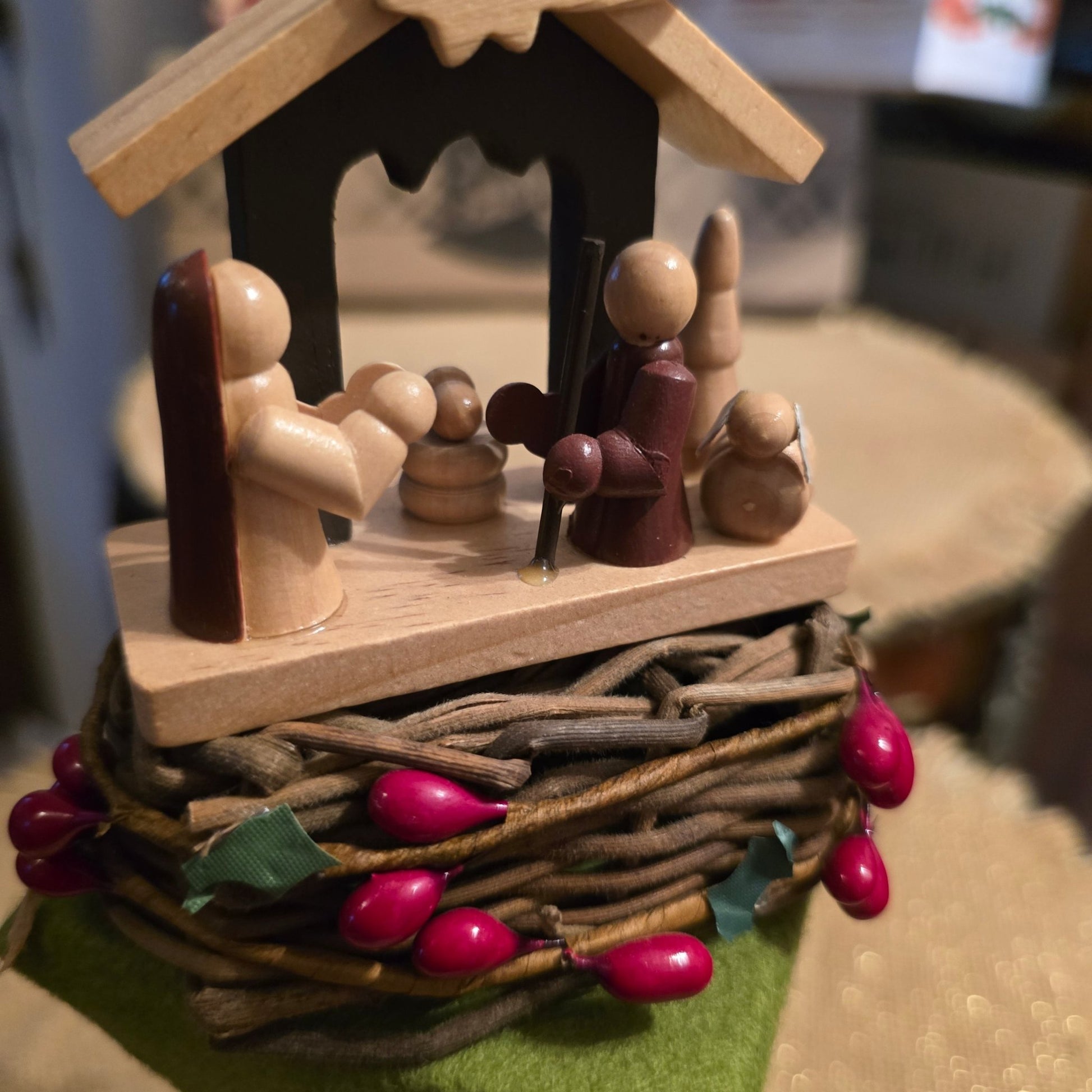 Byers’ Choice Nativity Table 2019 Accessory for Carolers Display 8852403102 - Bayshore Treasures