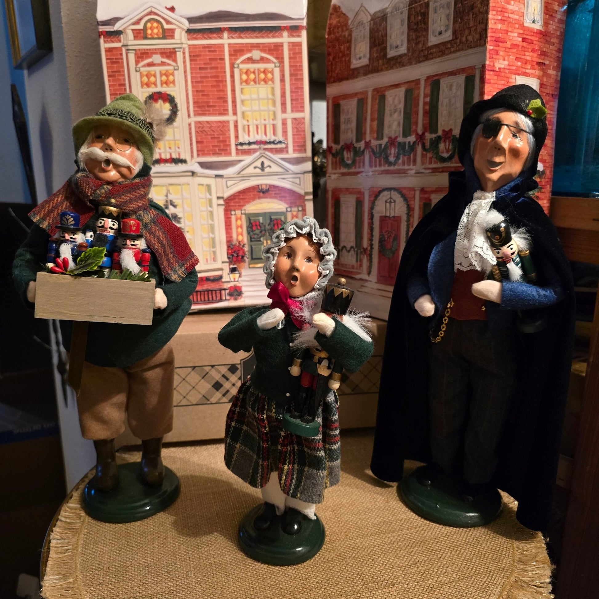 Byers' Choice Nutcracker Trio 2020 – Man w/ Crate, Woman w/ Nutcracker, Gentleman - Bayshore Treasures