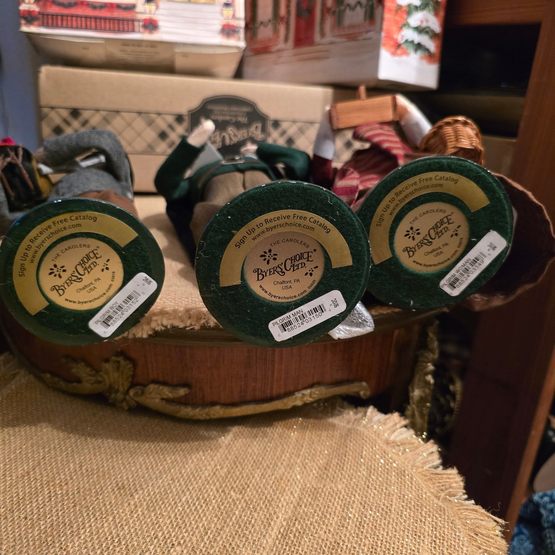 Byers' Choice Pilgrim Family Trio – Man, Woman & Boy w/ Turkey – Thanksgiving Set - Bayshore Treasures