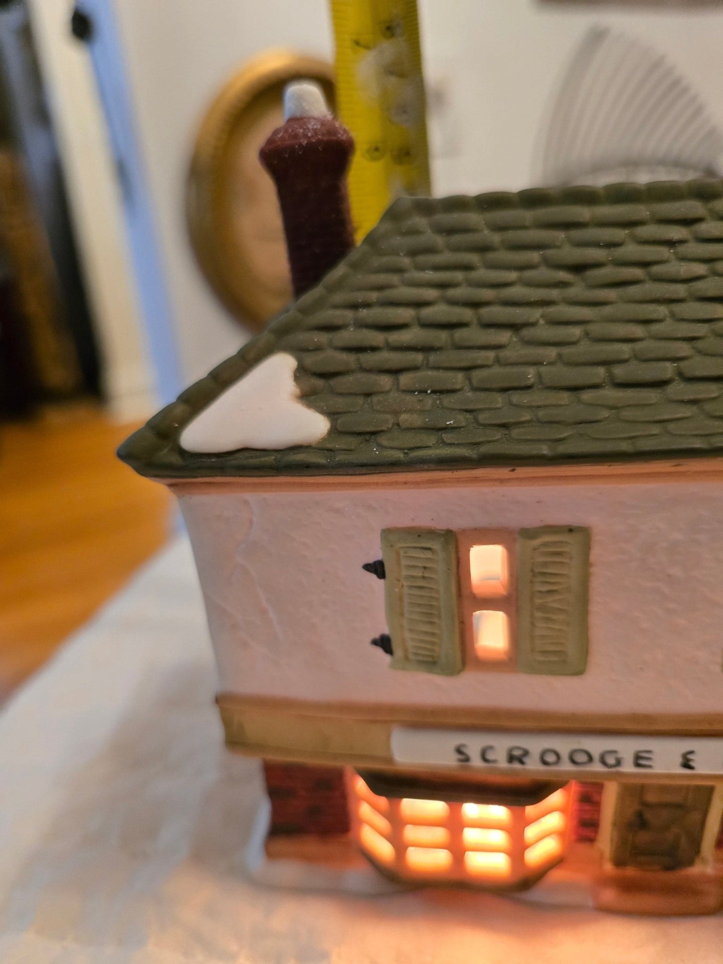 Department 56 The Heritage Village Collection "Scrooge and Marley Counting House", 1986, Box - Bayshore Treasures