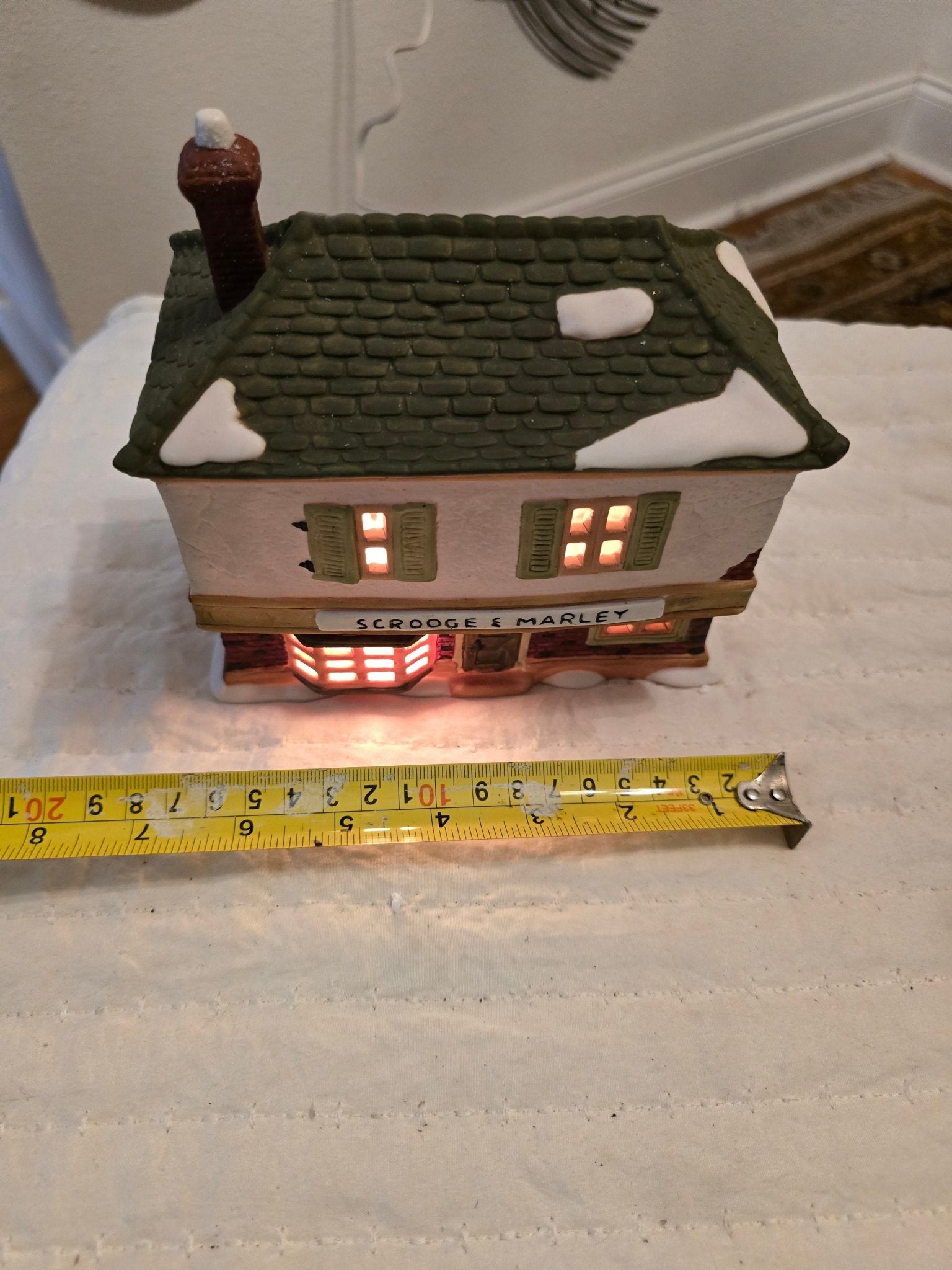 Department 56 The Heritage Village Collection "Scrooge and Marley Counting House", 1986, Box - Bayshore Treasures