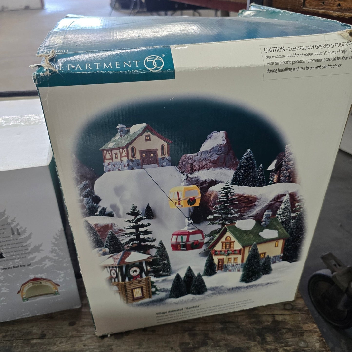 Department 56 Village Animated Gondola Ski Lift retired rare works - Bayshore Treasures