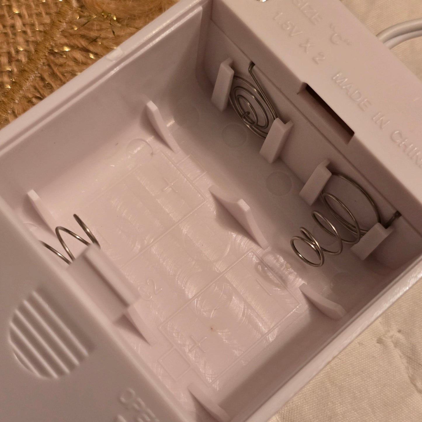 Dept 56 Alpine Village Christmas Market Gold Foil Angels 6002289 MIB - Bayshore Treasures