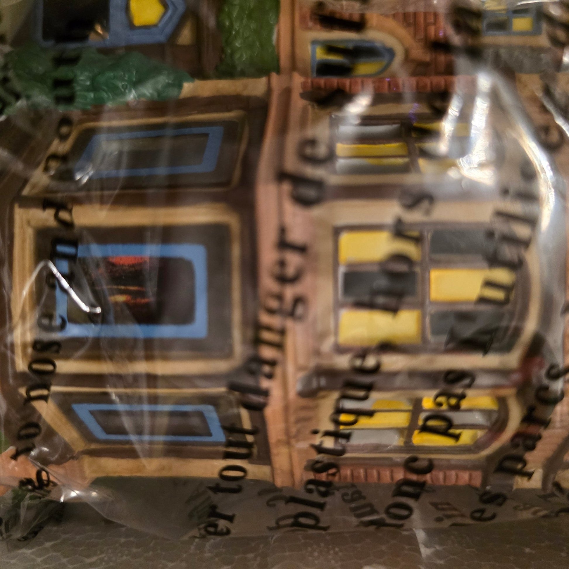 Dept 56 Dickens' Village Series "The London Gallery" 4050929 - Bayshore Treasures