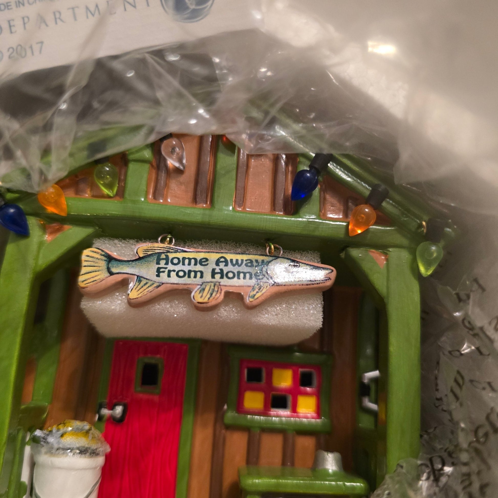 Dept 56 Snow Village HOME Away from HOME FISH SHACK 6005456 Limited Edition - Bayshore Treasures