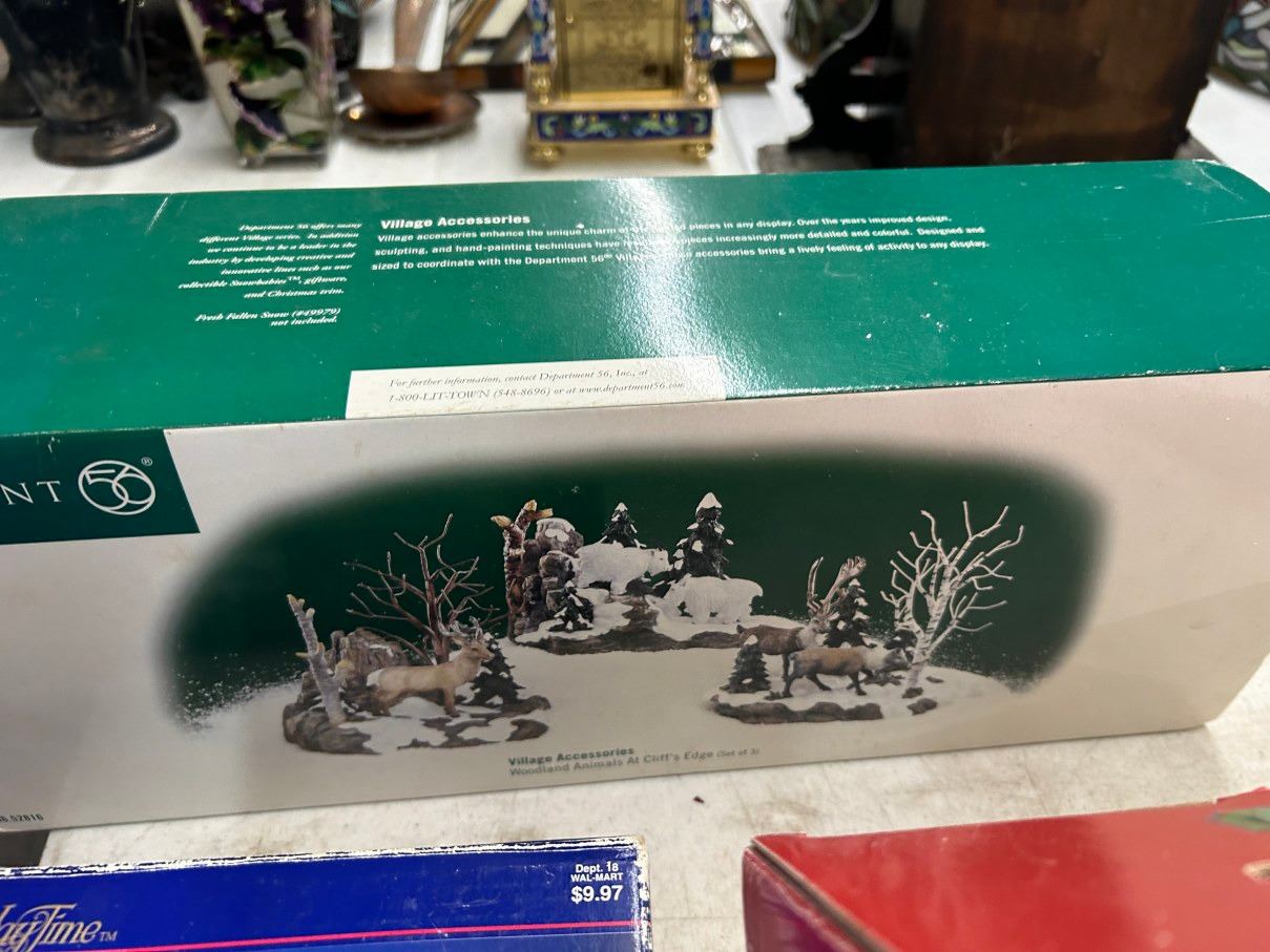 Dept 56 Village Accessories - Woodland Animals at Cliff's Edge Christmas decoration - Bayshore Treasures
