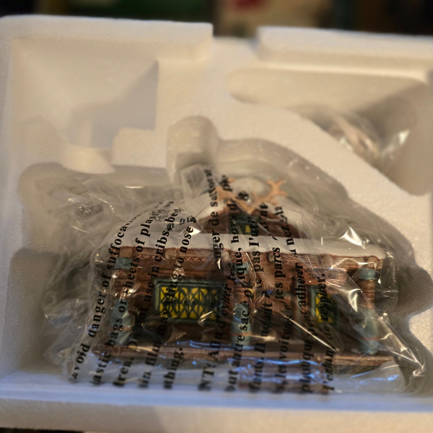 Disney Frozen Department 56 Village – COMPLETE 7 - Piece Set – Elsa’s Ice Palace, Wandering Oaken’s, Figures – NIB/Excellent - Bayshore Treasures