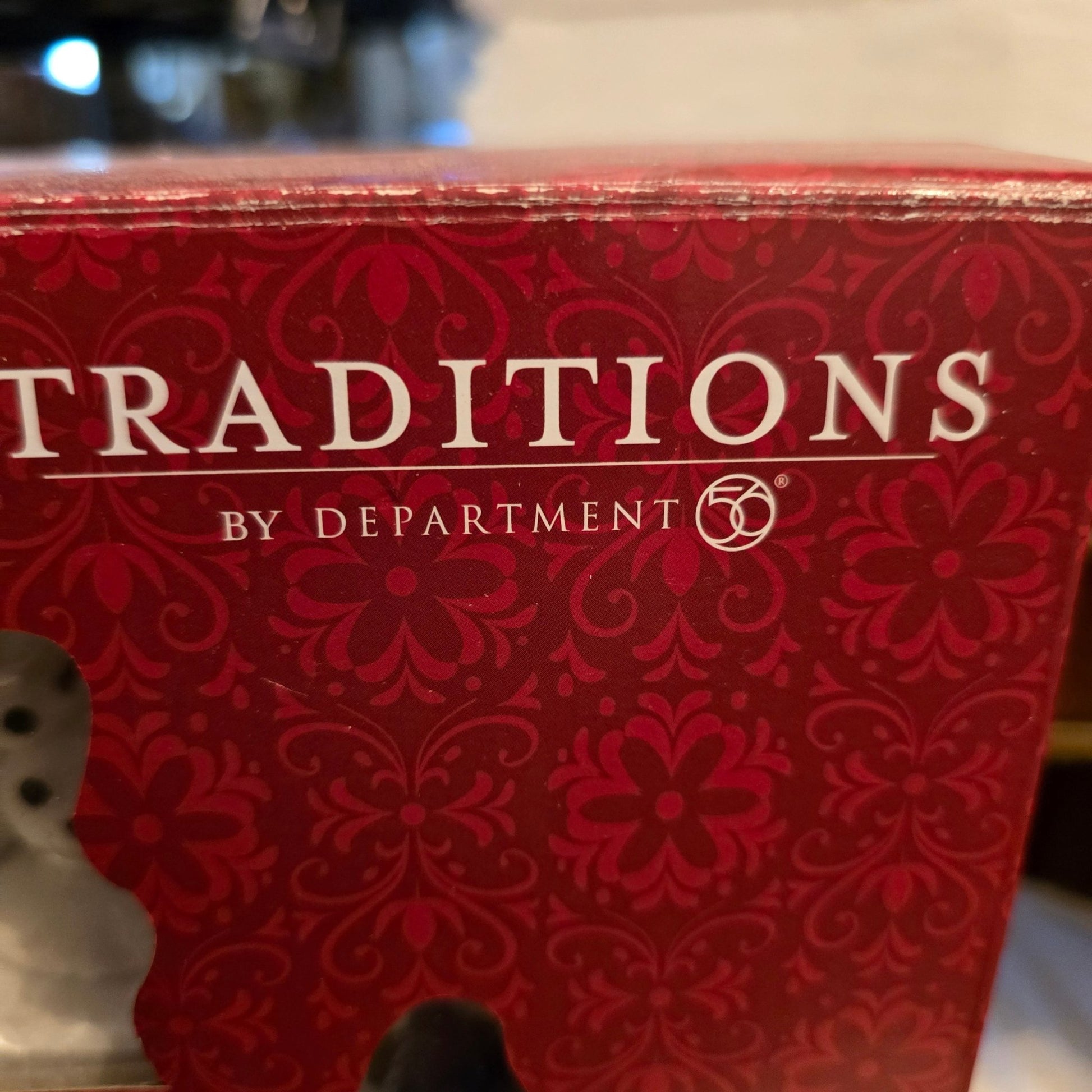 Disney Traditions Dept 56 Frozen Holiday Gift Set – Elsa’s Ice Palace + Elsa, Anna & Olaf – NIB - Bayshore Treasures