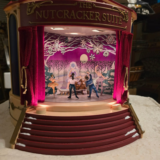 Mr. Christmas animated Musical Nutcracker Suite Theater 1999 Gold Label +box - Bayshore Treasures