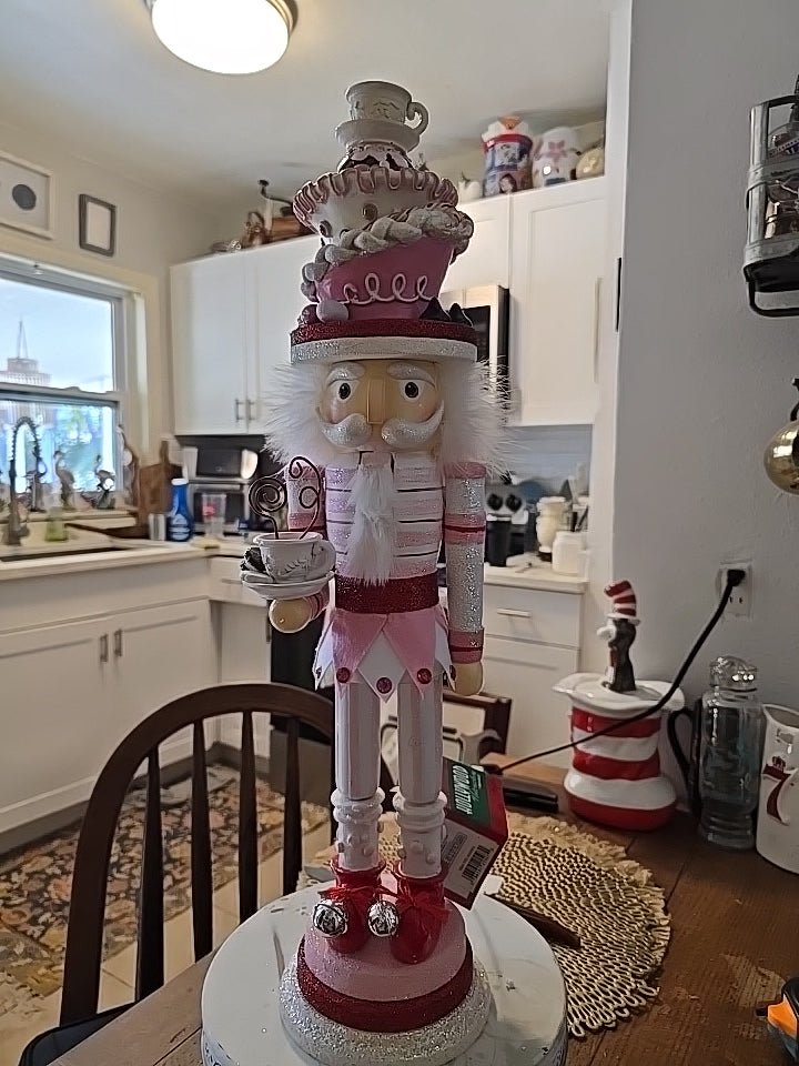 RARE 24" Hollywood Nutcracker by Holly Adler for Kurt Adler w/ Box Candy Tea - Bayshore Treasures