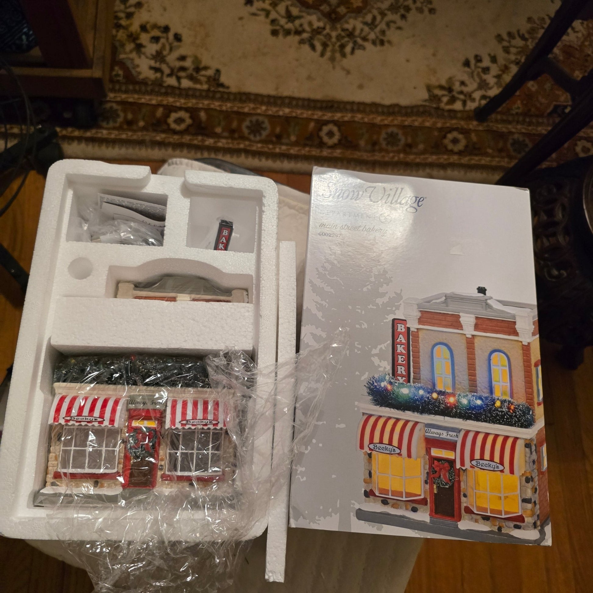Rare Dept 56 Main Street Bakery Ceramic Snow Village Christmas house 6002297 - Bayshore Treasures