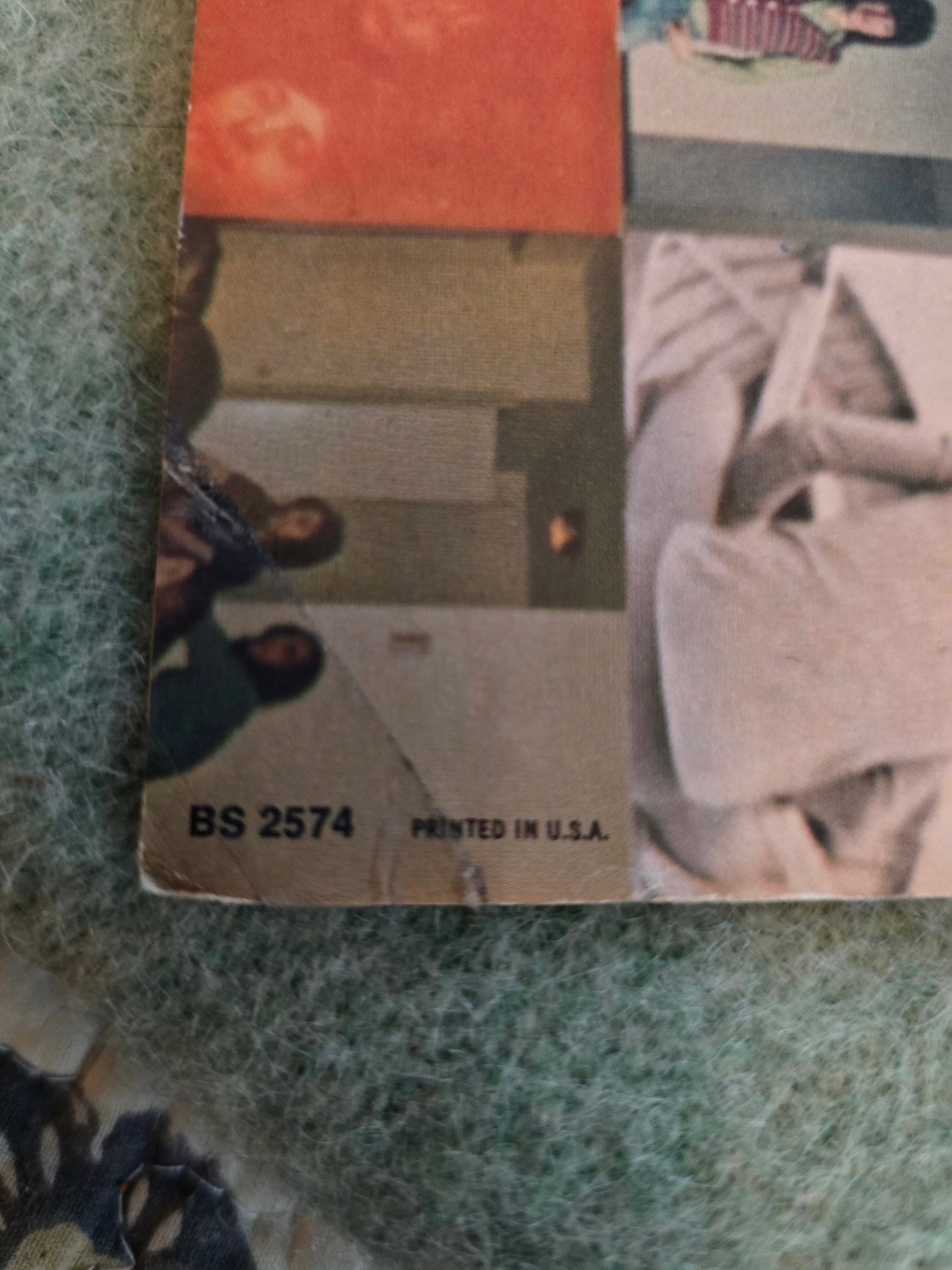 The Beatles White Album Original Poster 1968 Vintage Insert BS 2574 Matte USA - Bayshore Treasures