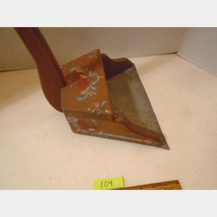 Vintage Hand - Painted Dustpan w/ long Wooden Handle – Folk Art Primitive - Bayshore Treasures